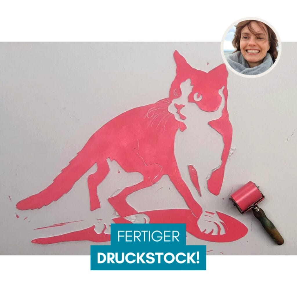 Genial Zeichnen - Video Screenshot - Anleitung - Moosgummidruck - Katze zeichnen und drucken - 08b - Moosgummi einwalzen - Fertiger Druckstock - copyright Maja Oschmann